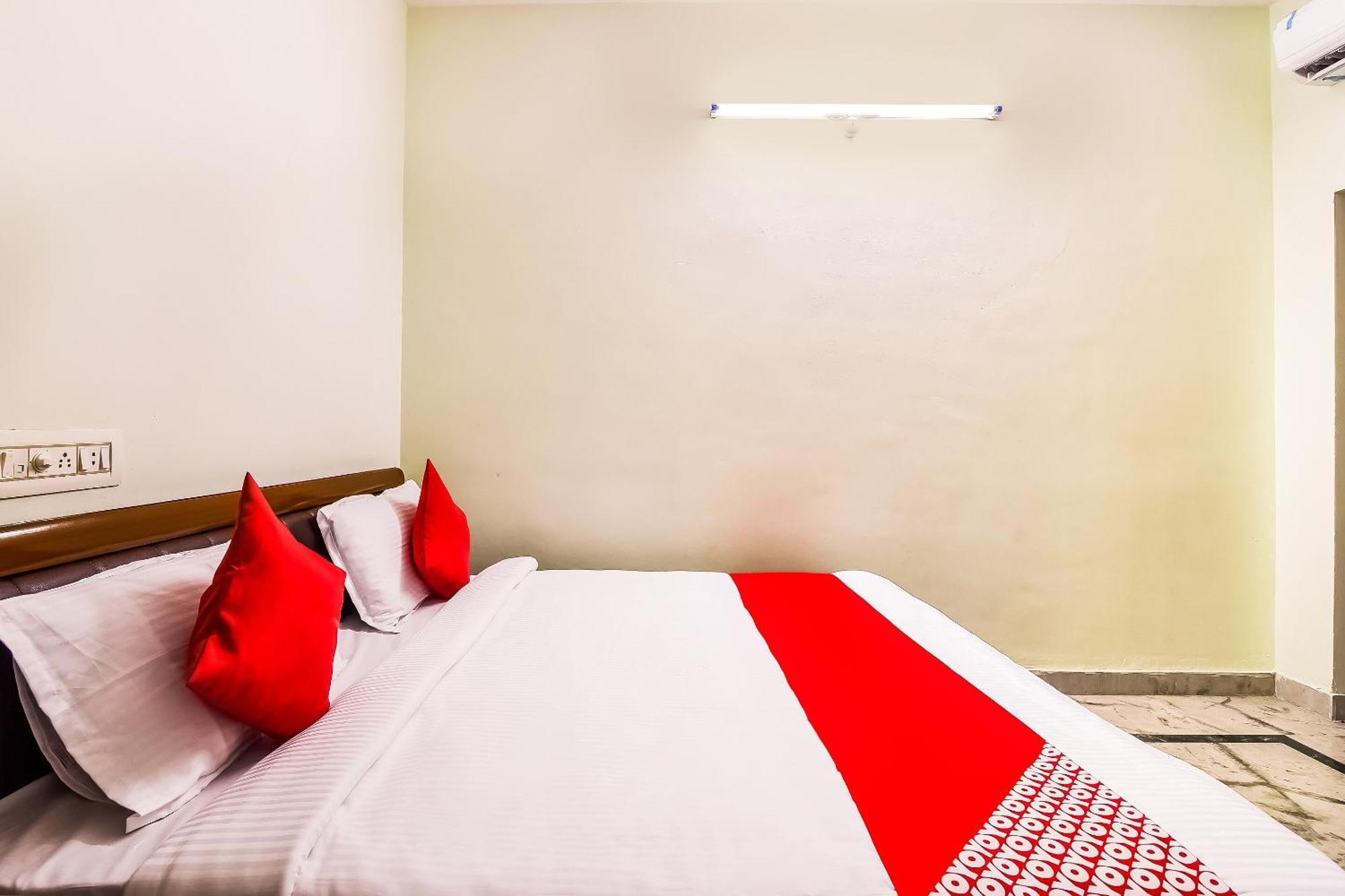Hotel O Kartikeya Park View Residency Chittoor Exterior photo